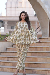 Contemporary Animal Motif Printed 2-Piece Co-ord Set | Comfort-Fit V-Neck Top & Straight Pants