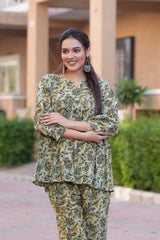 Women's Ethnic Floral Print Co-ord Set - Short Kurti with Matching Trousers