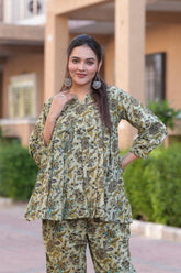 Women's Ethnic Floral Print Co-ord Set - Short Kurti with Matching Trousers