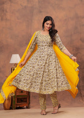 Elegant Beige and Yellow Floral Kurta Set with Dupatta
