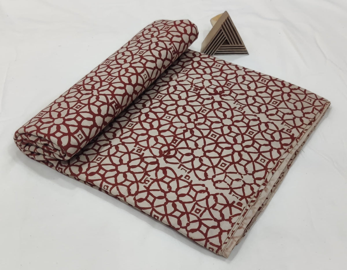 HAND BLOCK PRINTED COTTON FABRIC – TRADITIONAL RED GEOMETRIC LATTICE