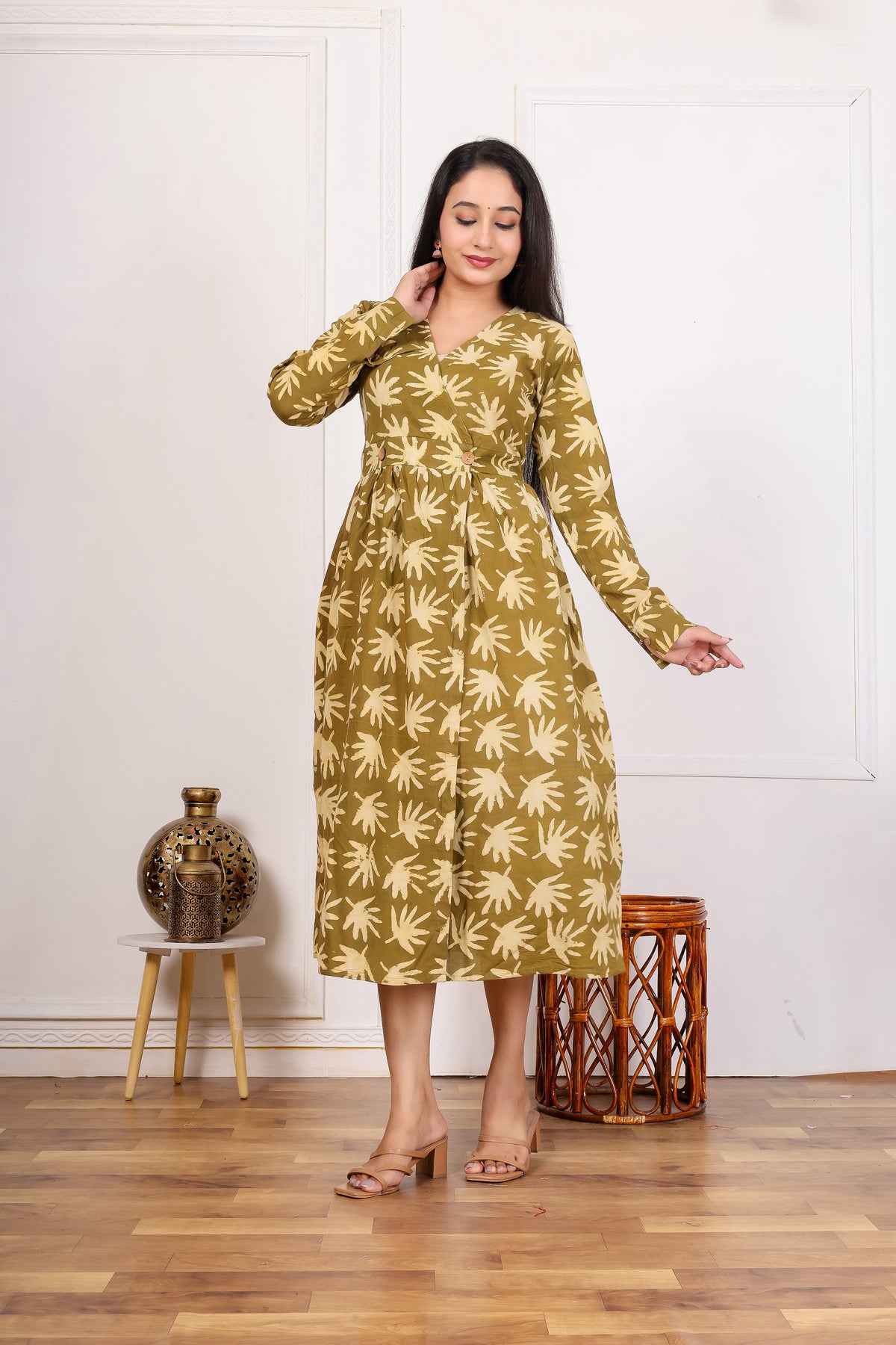 CHARMING OLIVE GREEN LEAF PRINT DRESS – EFFORTLESSLY STYLISH