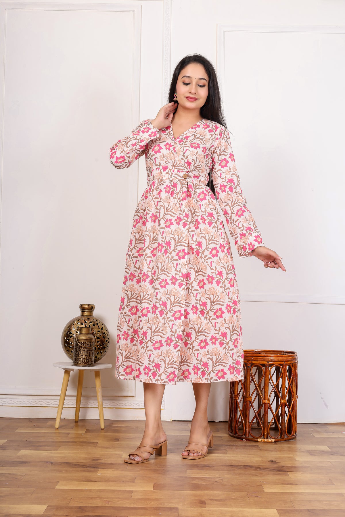 PINK FLORAL PRINTED MIDI DRESS