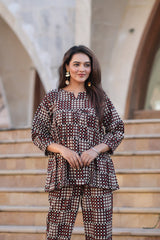 Black & Maroon Checked Geometric 2-Piece Co-ord Set | Comfort-Fit V-Neck Top & Straight Pants