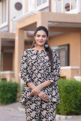 Traditional Jaipuri Printed 2-Piece Co-ord Set | Comfort-Fit V-Neck Top & Straight Pants