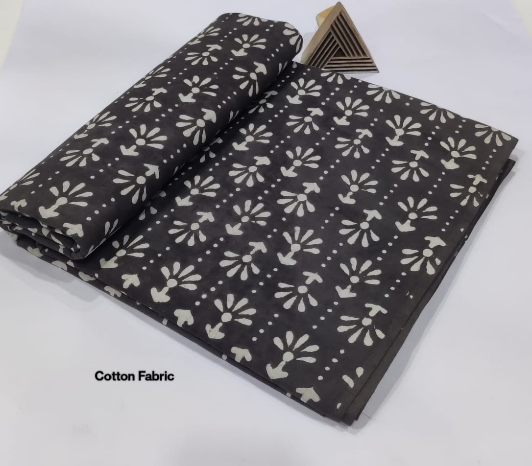 PREMIUM HANDCRAFTED COTTON FABRIC – BLACK & WHITE FLORAL BLOCK PRINT