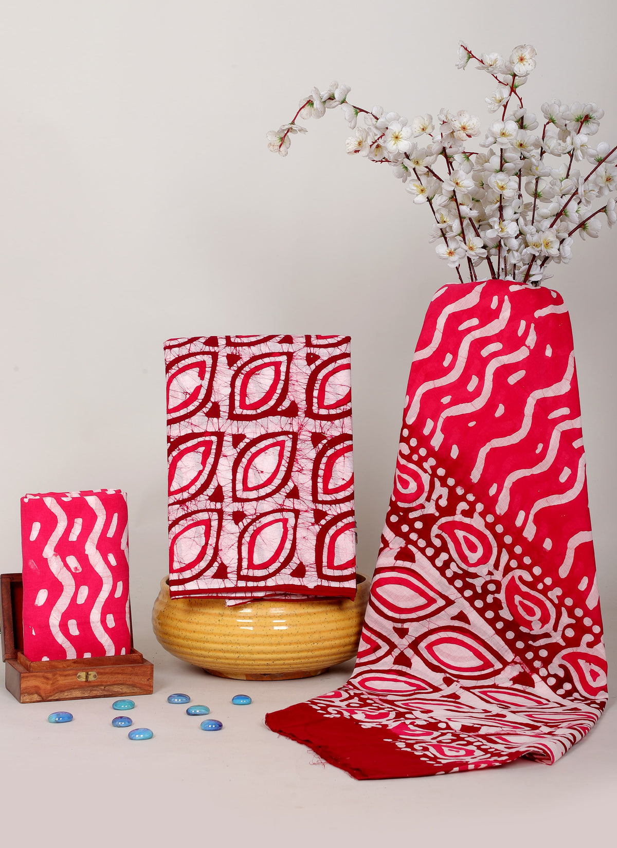 VIBRANT PINK & RED COTTON SUIT SET – HANDCRAFTED BATIK PRINT