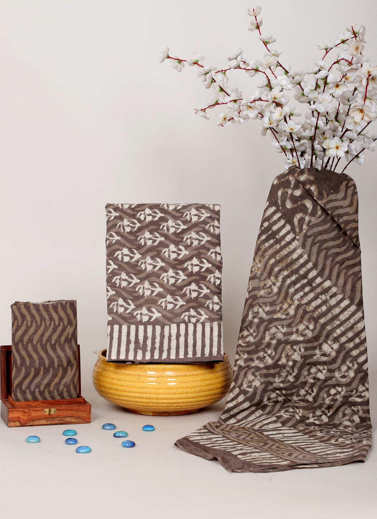 HANDCRAFTED DABU PRINT COTTON DRESS MATERIA