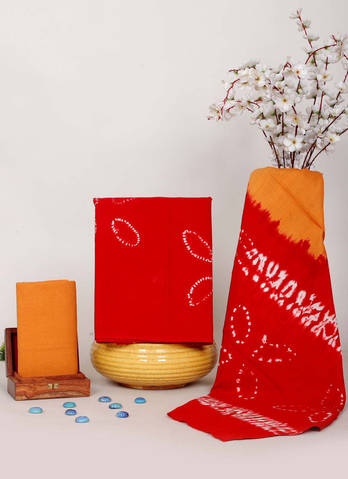 HANDCRAFTED TIE-DYE COTTON FABRIC SET – RED & ORANGE