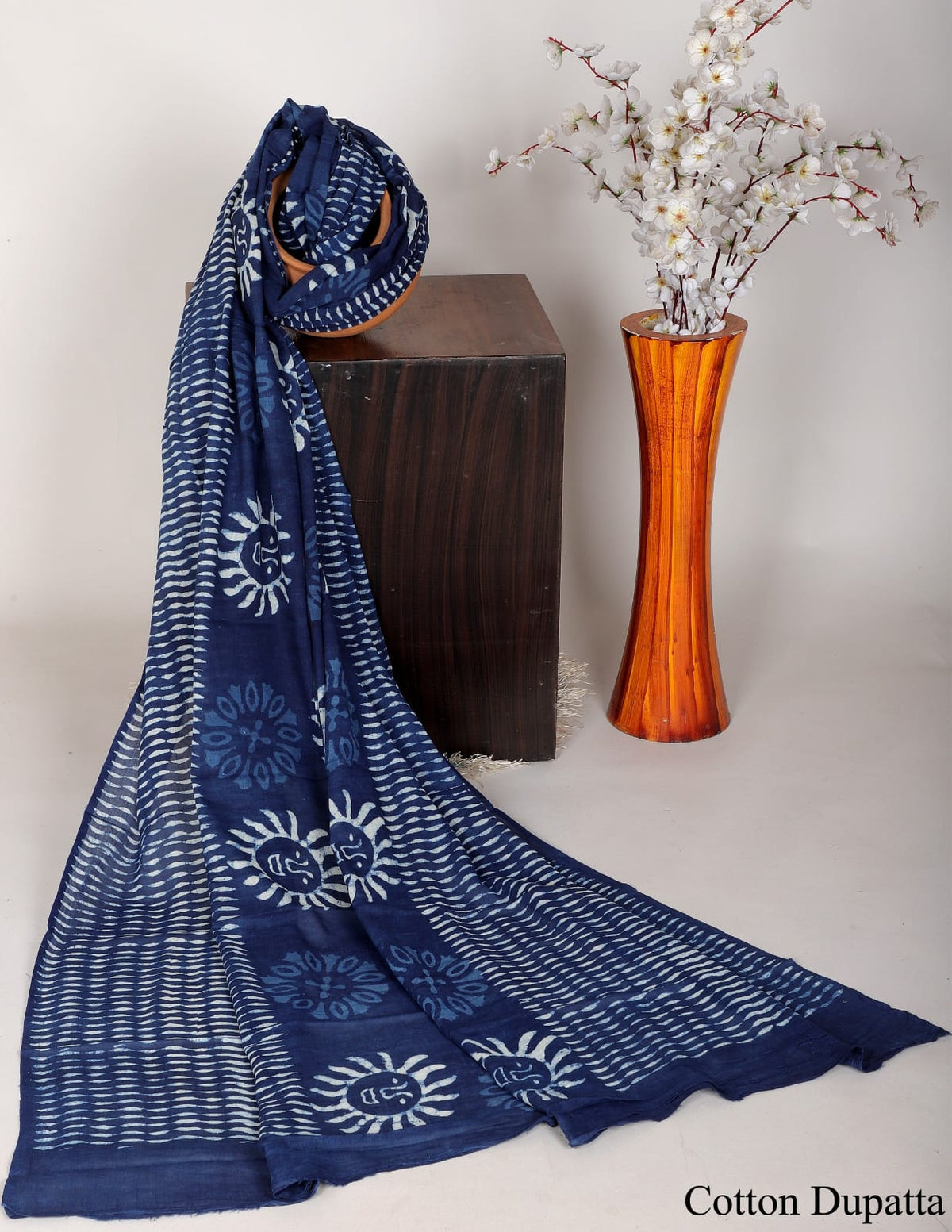 EARTHY INDIGODABU HANDBLOCK PRINTED MULMUL DUPATTA