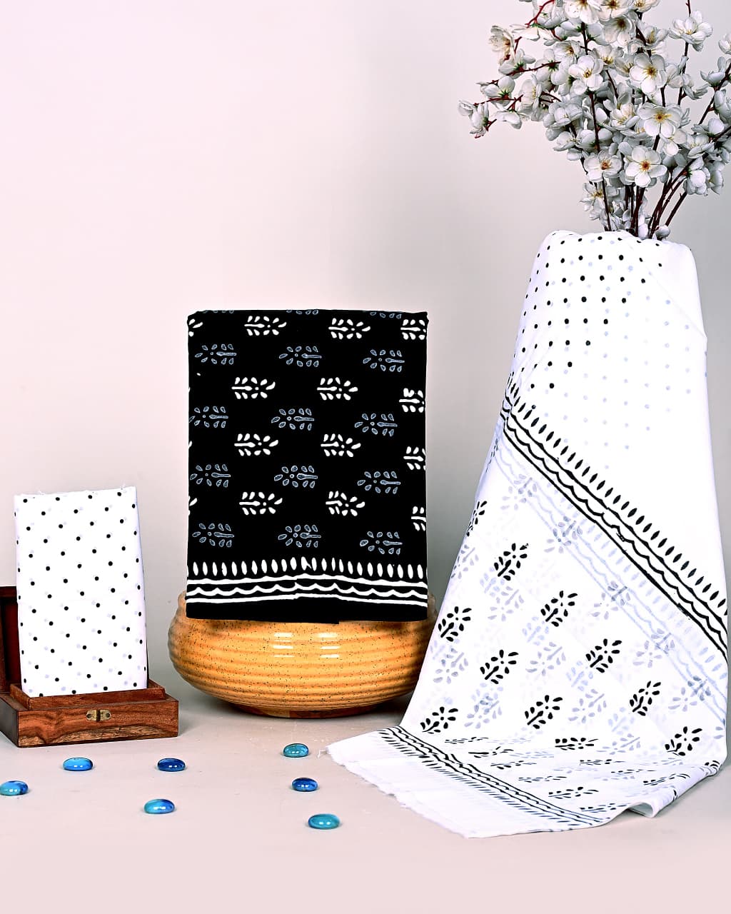 HANDCRAFTED BLACK & WHITE PRINT COTTON DRESS MATERIAL