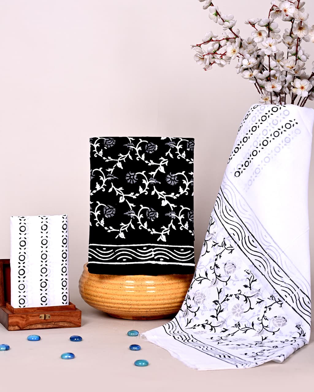 HANDCRAFTED BLACK & WHITE PRINT COTTON DRESS MATERIAL