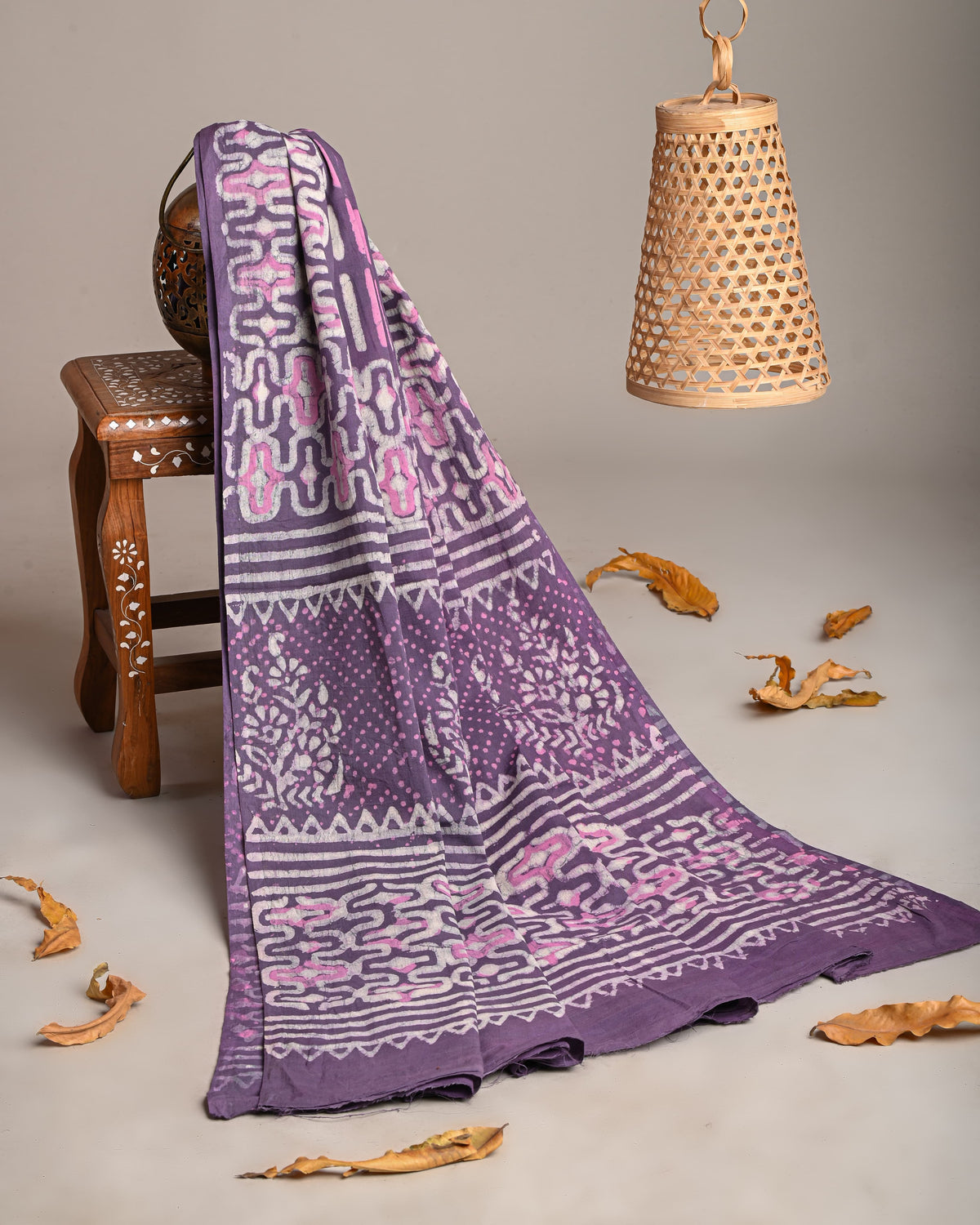 PURPLE & PINK DABU HANDBLOCK PRINTED MULMUL DUPATTA
