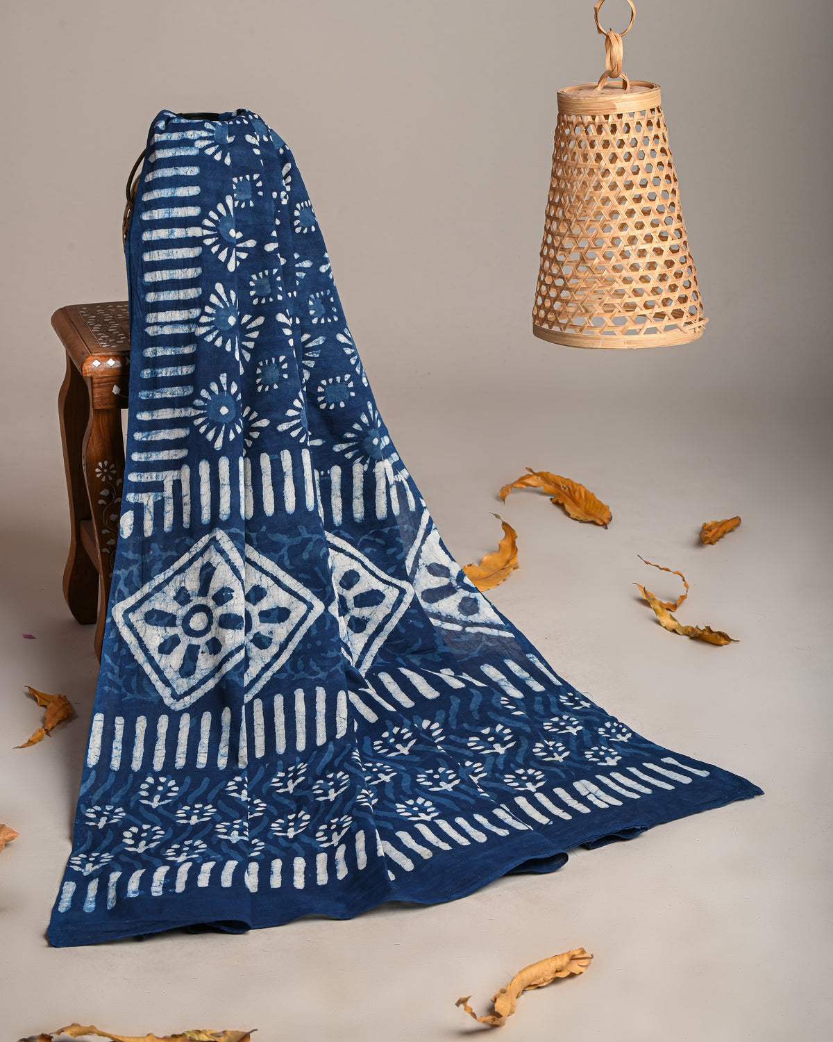 INDIGO DABU HANDBLOCK PRINTED MULMUL DUPATTA